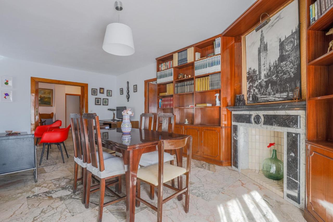 Apartamento Puerta de Carmona Sevilla Exterior foto