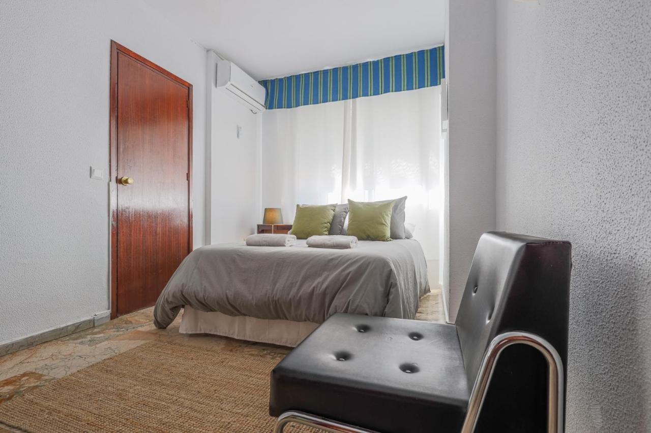 Apartamento Puerta de Carmona Sevilla Exterior foto
