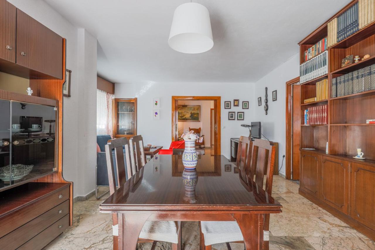 Apartamento Puerta de Carmona Sevilla Exterior foto